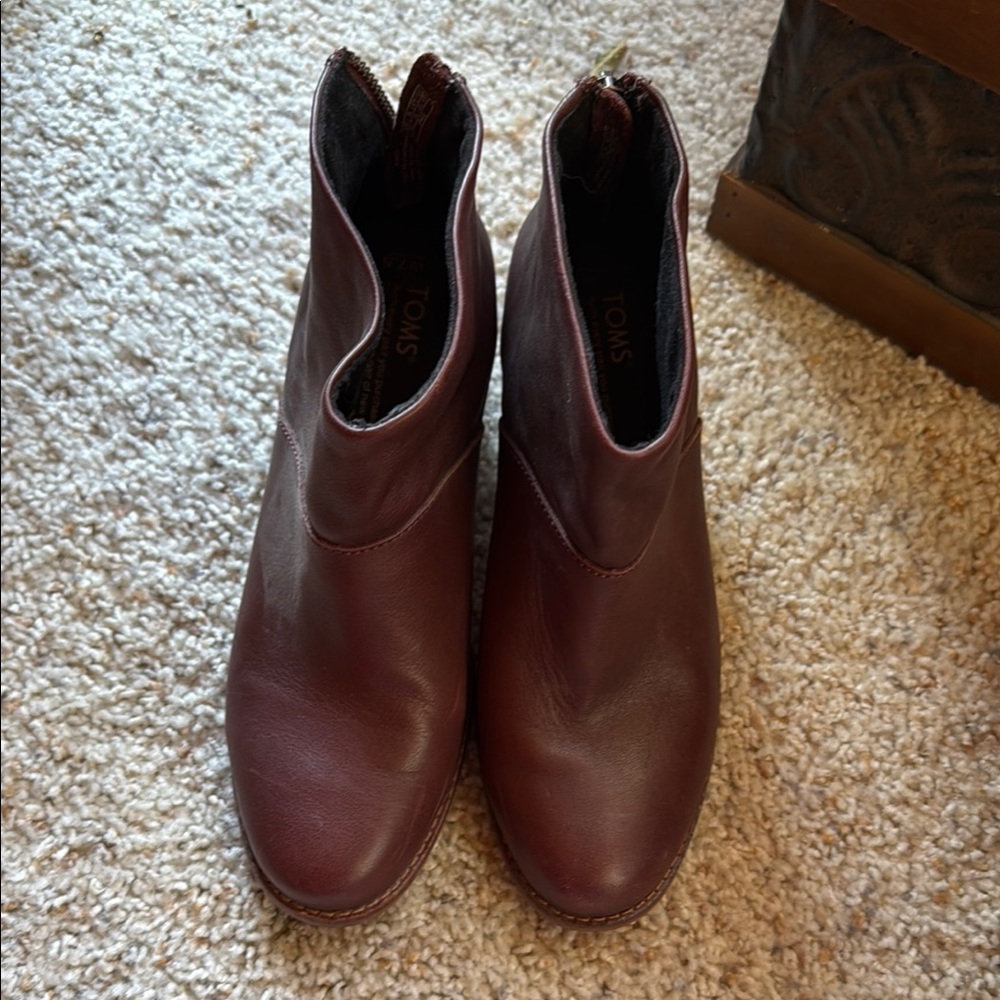Toms Brown Ankle Booties with Polished Leather